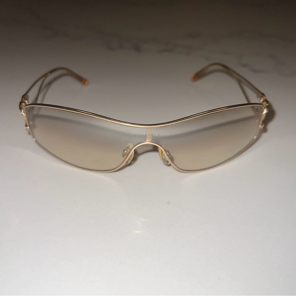 Authentic RARE Vintage Y2K CHANEL Crystal CC Logo Shield Sunglasses 4073-B - Picture 7 of 16